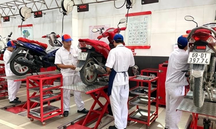 sua xe gan day sua xe luu dong dich vu cuu ho xe may thach sanh khoi dong xe xang luu dong sua khoa luu dong thay vo ruot xe sua xe tan noi sua xe 2424